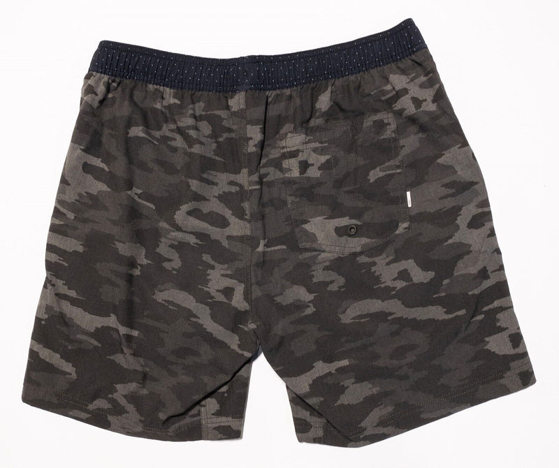 Vuori Camo Shorts Large Men's Lined 7" Inseam Drawstring Green Gym Banks Shorts