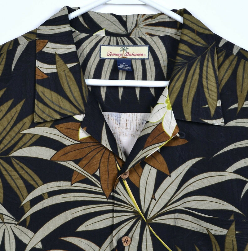 Tommy Bahama Men's XL 100% Silk Black Brown Floral Palm Hawaiian Aloha Shirt