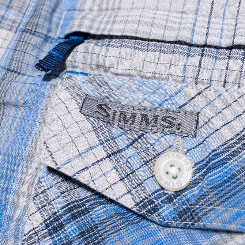 Simms Fishing Shirt Men's Medium Guide Series Button-Up Blue Gray Plaid Wicking