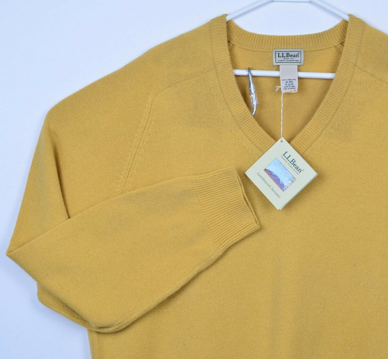 LL Bean Men's XL Regular 100% Lambswool Knit Yellow V-Neck Pullover Sweater