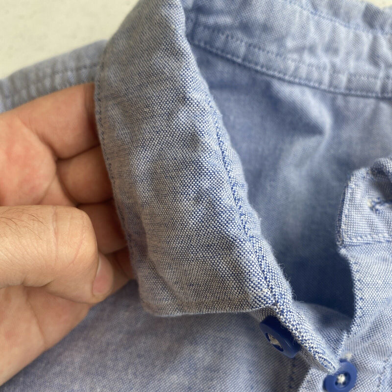 Lululemon Men's Medium? Light Blue Stretch Short Sleeve Half Button-Front Shirt