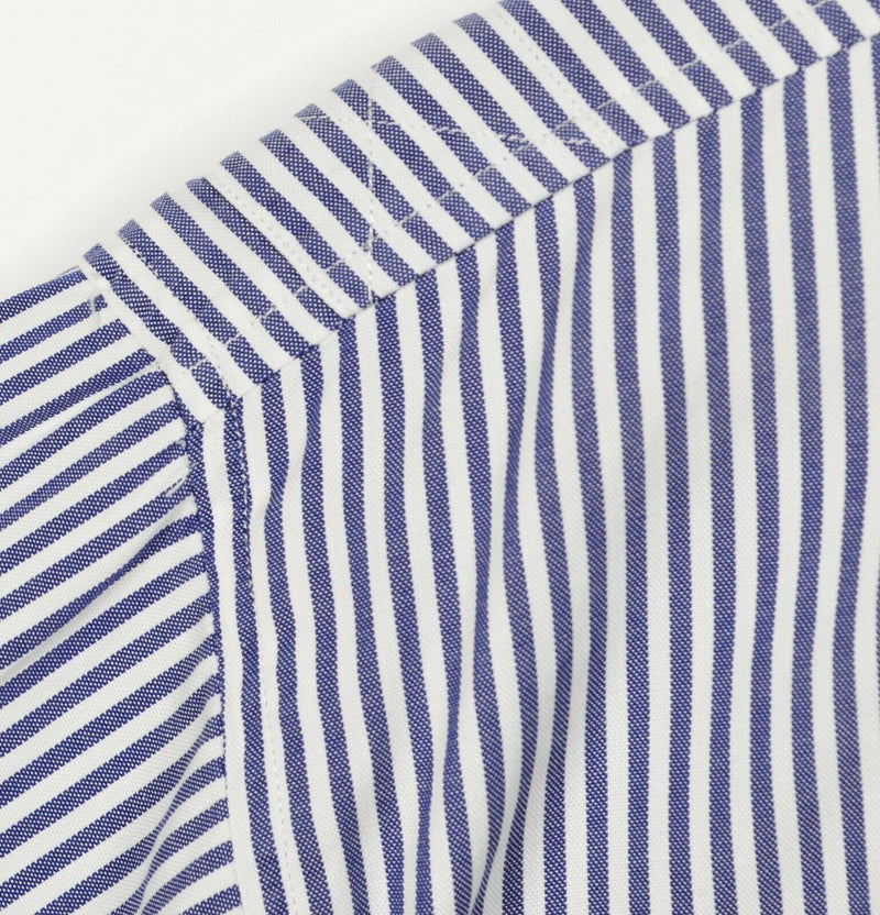 Willis & Geiger Outfitters Men's 16.5/33 Blue White Striped Button-Down Shirt