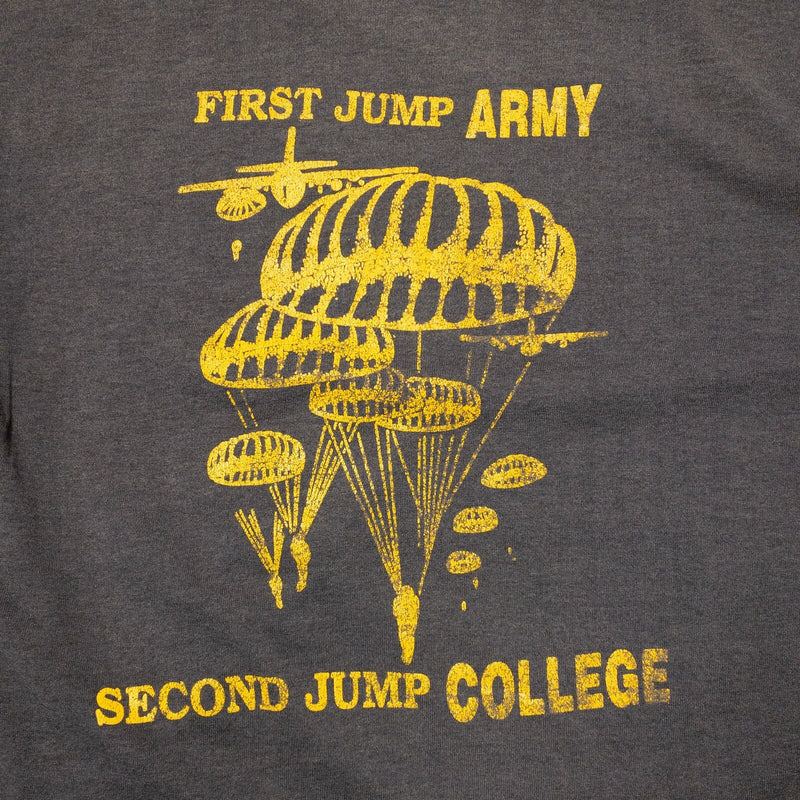 Vintage Army T-Shirt Fits Men's Medium Gray Washed Worn School Jump College