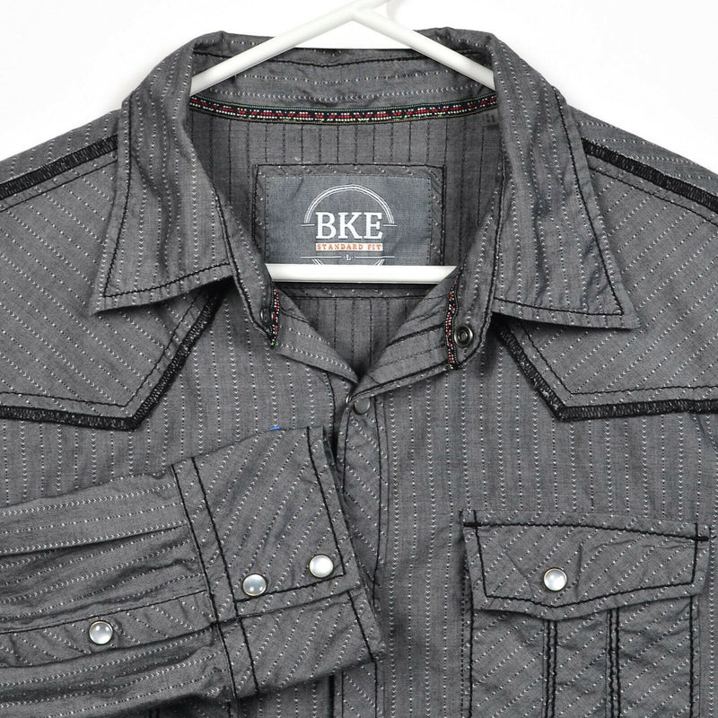 BKE Buckle Men's Large Standard Fit Pearl Snap Gray Striped Rockabilly Shirt