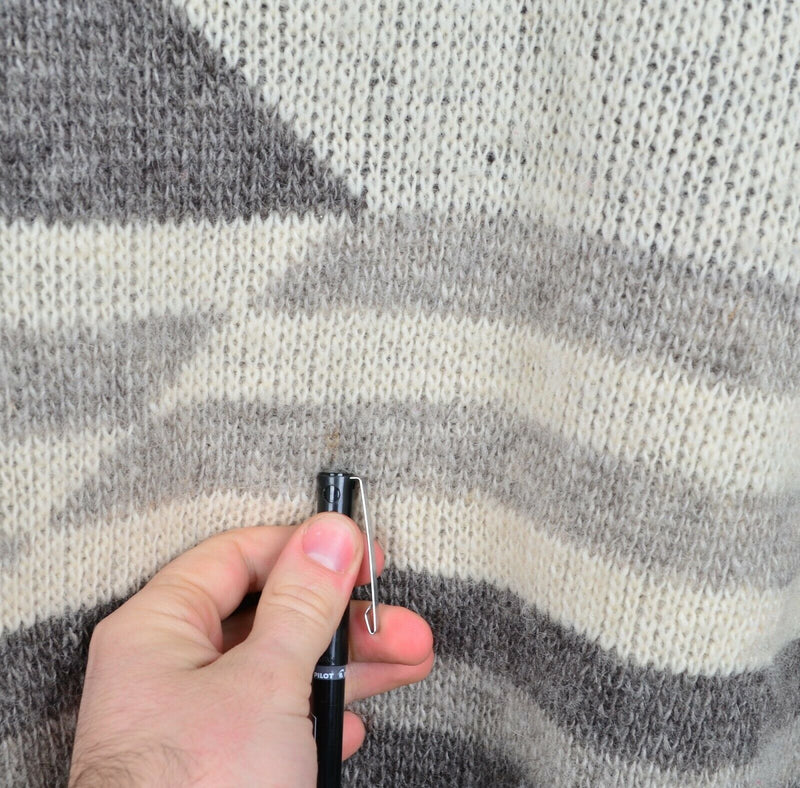 Vtg Hilda Ltd. Men's Sz XL 100% Wool Nordic Iceland Geometric HOLE STAIN Sweater