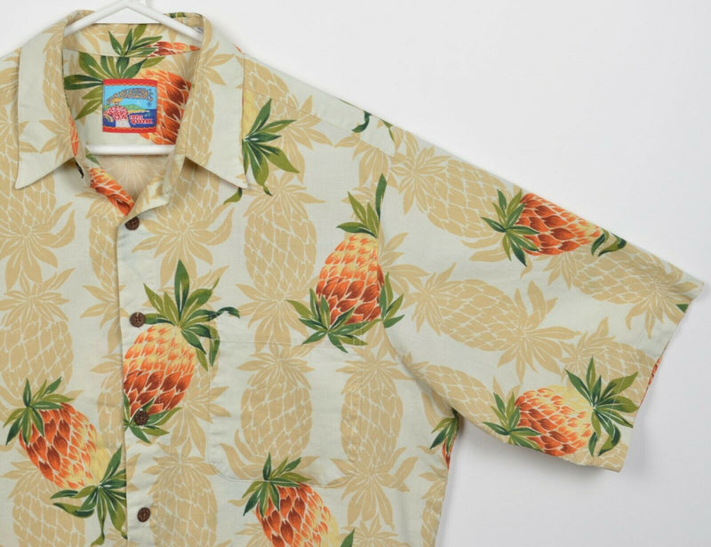 Reyn Spooner Men's Medium Pineapple Graphic Floral Fruit Hawaiian Aloha Shirt