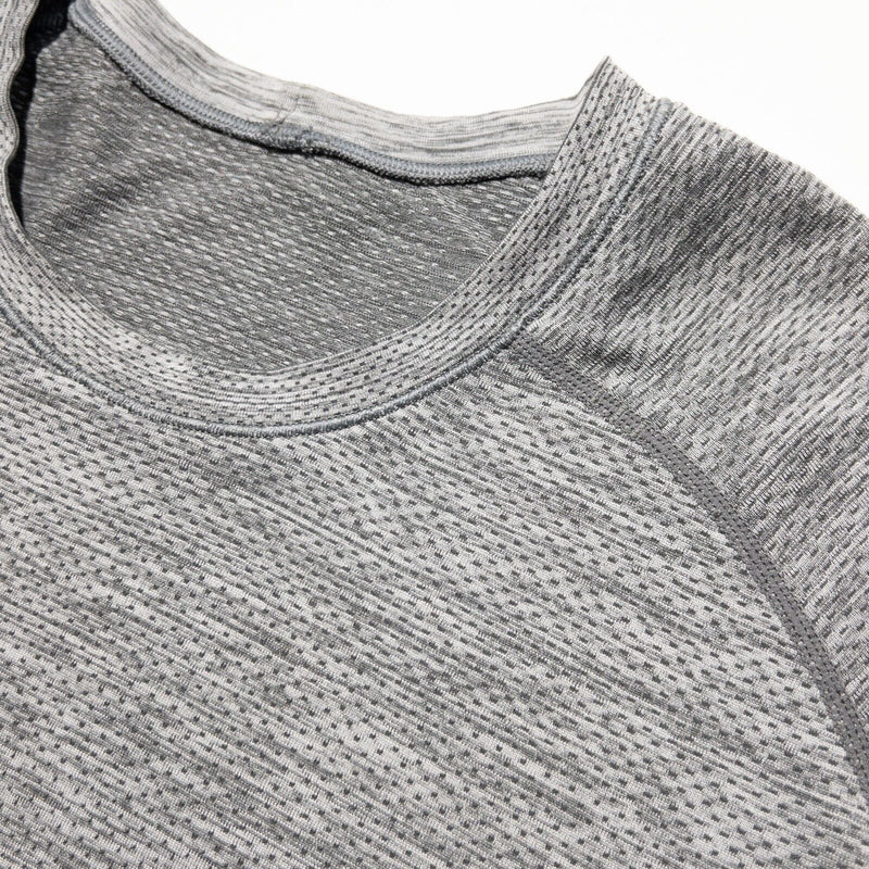 Lululemon T-Shirt XL Men's Crewneck Mesh Wicking Gray Short Sleeve