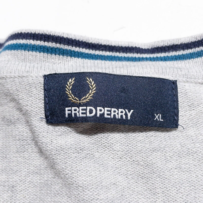 Fred Perry Cardigan Sweater Men's XL Knit Logo Gray Button-Front Long Sleeve