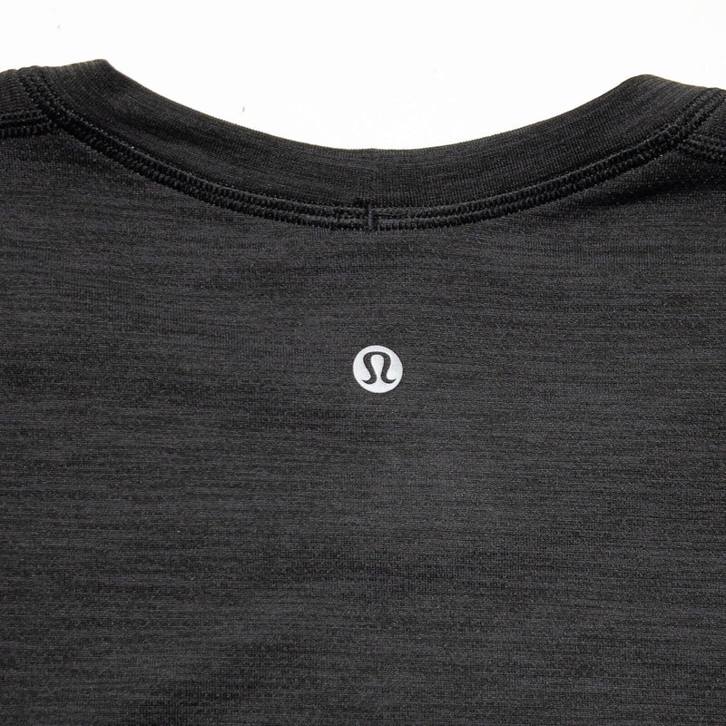 Lululemon T-Shirt XL Men's Metal Vent Tech Gray Black Short Sleeve Crew Neck