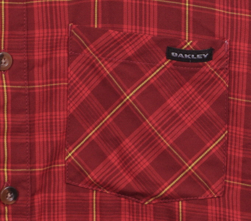 Oakley Men's Medium Red Plaid Cotton Poly Blend Long Sleeve Button-Front Shirt