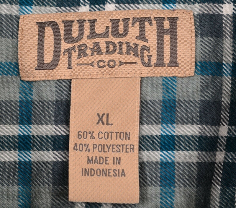 Duluth Trading Co. Men's XL Cotton Poly Blend Blue Gray Plaid Flannel Shirt