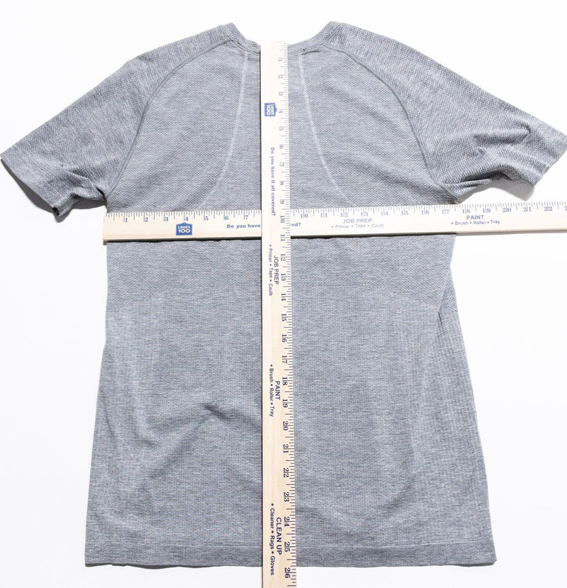 Lululemon T-Shirt Men's Small Crewneck Short Sleeve Metal Vent Tech Wicking