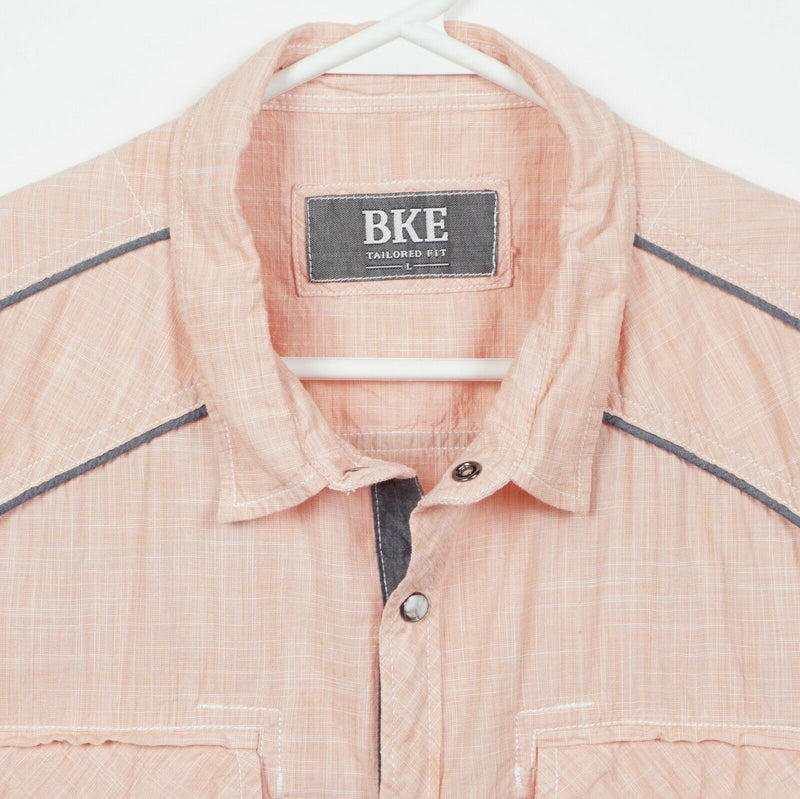 BKE Buckle Men Large Tailored Fit Pearl Snap Light Orange Peach Rockabilly Shirt