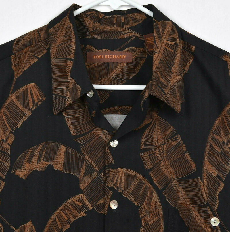 Tori Richard Men's Large 100% Viscose Floral Palm Leaves Black Hawaiian Shirt
