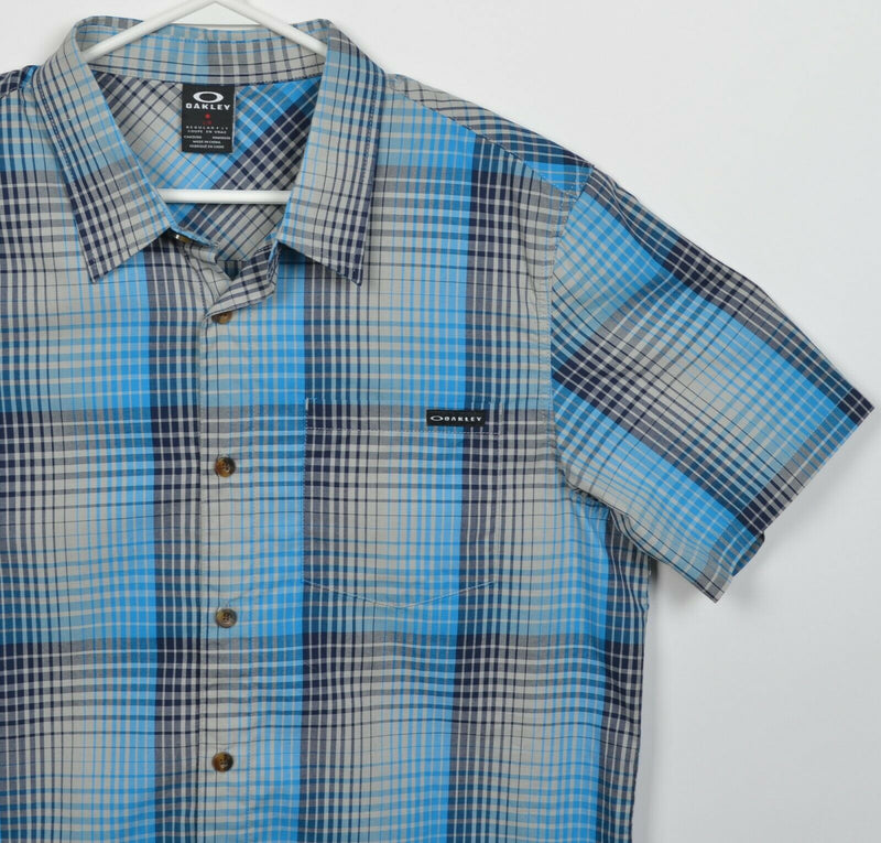 Oakley Men's Large Regular Fit Blue Gray Plaid Short Sleeve Button-Front Shirt