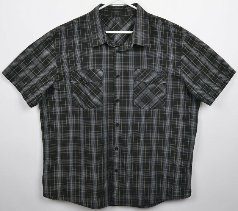 Oakley Men's 2XL Black Gray Plaid Short Sleeve Casual Button-Front Shirt