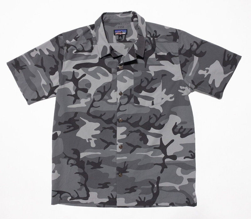 Patagonia Sample Shirt Men's Fits Large Camouflage Stretch Planing Hybrid Shirt