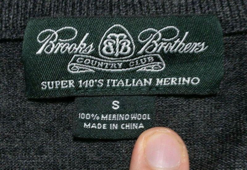 Brooks Brothers Country Club Men Small Merino Wool Gray V-Neck Pullover Sweater