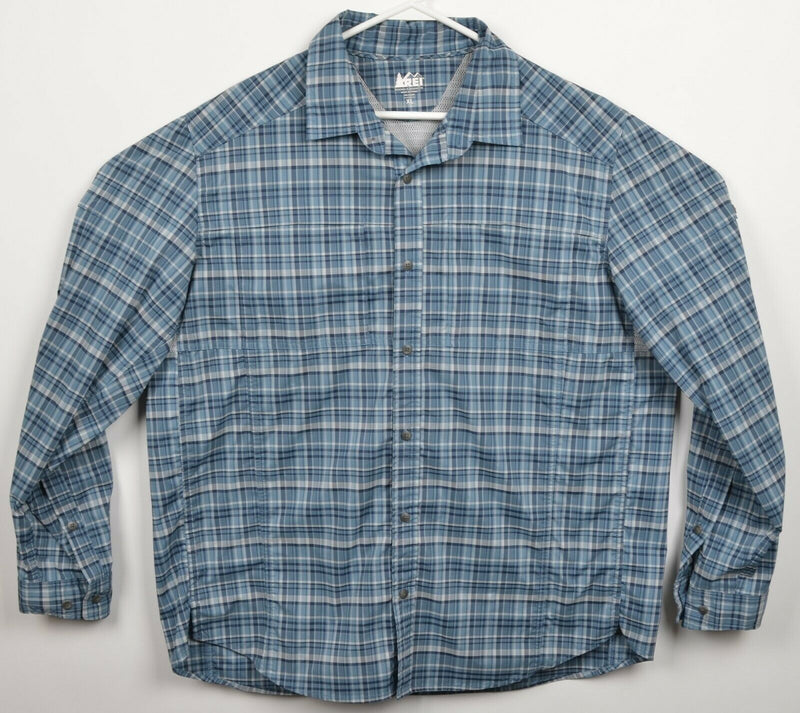 REI Men's XL Vented Blue Plaid Fishing Travel Long Sleeve Button-Front Shirt