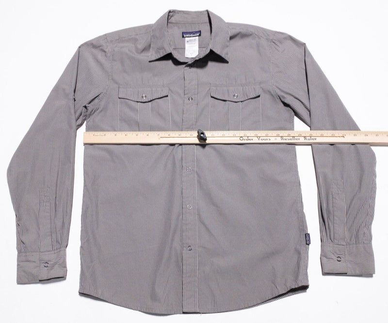 Patagonia El Ray Shirt Men's Small Nylon Blend Wicking Gray Stripe 54065