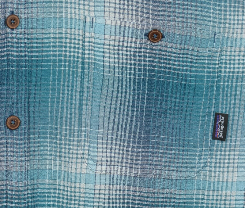Patagonia Men's Large Blue Turquoise Plaid Button-Front Hot Weather A/C Shirt