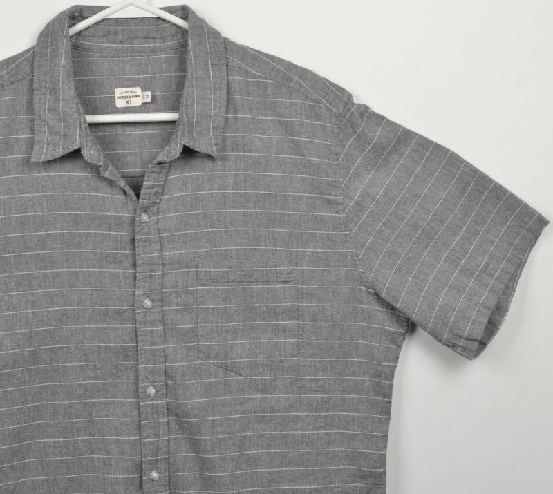 Bridge & Burn Men's XL Gray Striped Short Sleeve Casual Button-Front Shirt